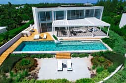 Villa Bash - Image 2
