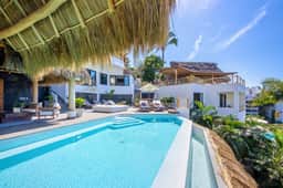 Las Villas 8BR - Image 3