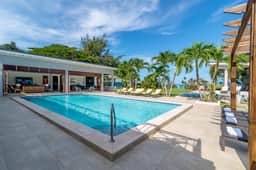 Sweet Spot 5BR - Image 5