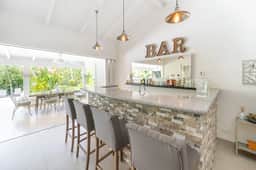 Palm Tree Villa - Image 5