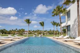 Royale Estate - Image 4