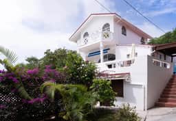 The Date House 4BR - Image 3