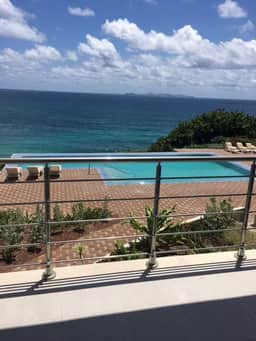 Luxury Seneca2.4 1BR - Image 2