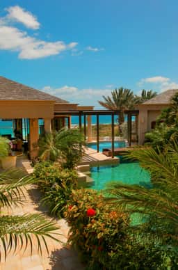 Bird of Paradise 3BR - Image 2