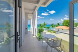 Oceana Cottage at the St James - Image 2