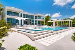Seaclusion at Grace Bay - Image 3