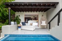 Villa 37 Four Season - Image 2