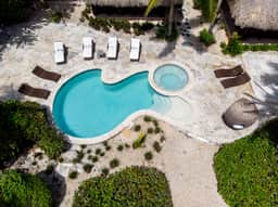 Caleton 12 - Image 3
