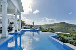 Cayman Villa 4BR - Image 2