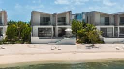 5BR Lagoon Villa + Guest House 17 - Image 2