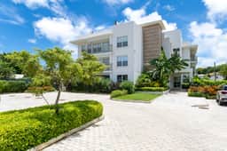 Coral Beach 207 - Image 3