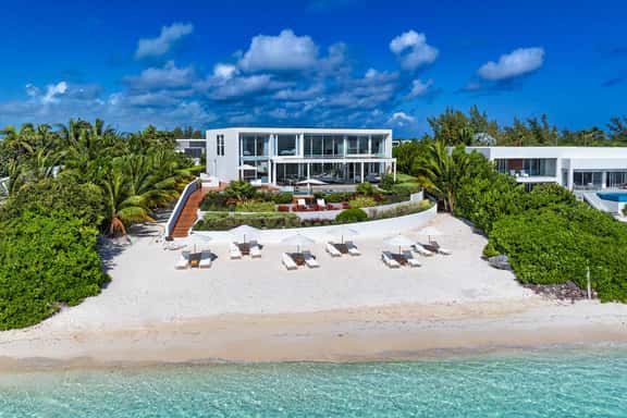 Villa Bash - Image 1