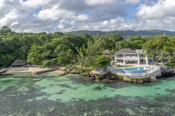 Buttonwood Reef 8BR - Image 1