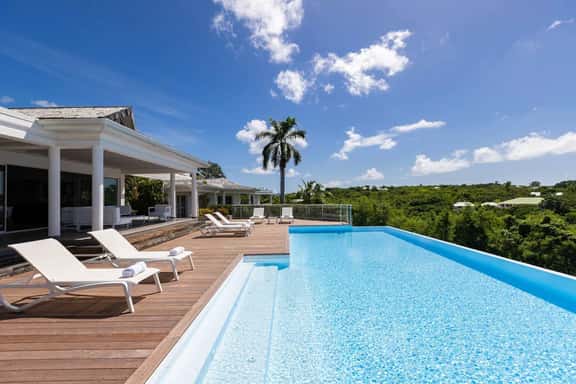 Villa No Limit 2BR - Image 1
