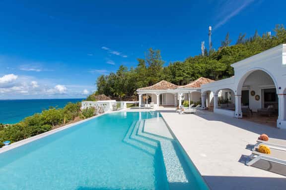 Villa Agama 4BR - Image 1