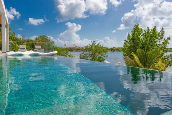 Villa Enjoy - Image 1