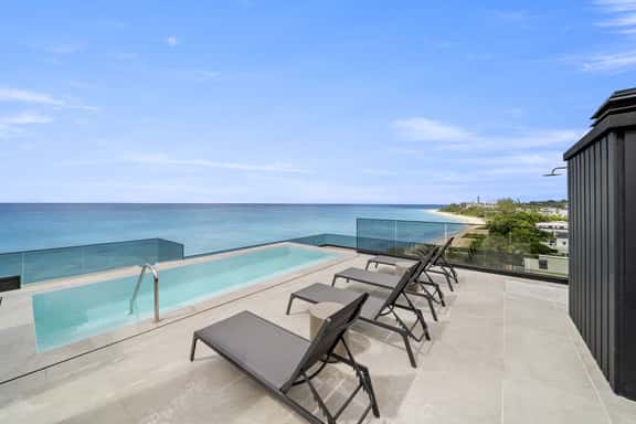 Allure 102 - Image 1