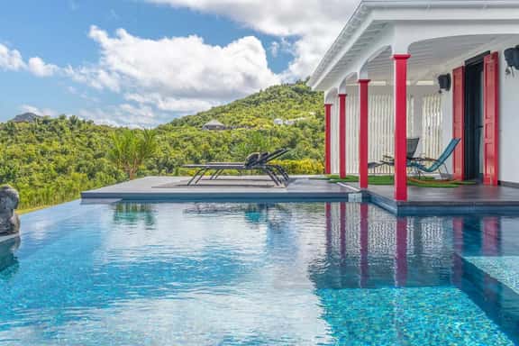 Villa Genevieve 3BR - Image 1