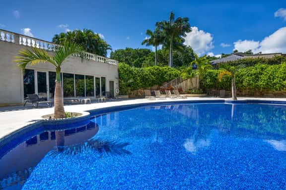 Villa One Greentails - Image 1