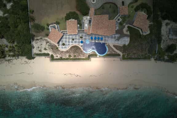 Casa de la Playa 3BR - Image 1