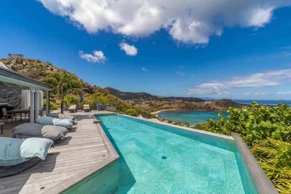 Villa Lagon Bleu 5BR - Image 1