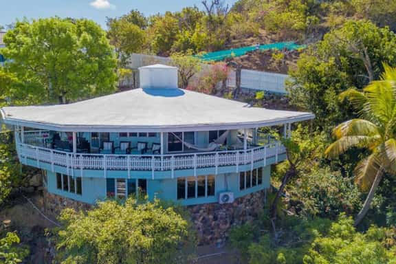 Vista Villa - Image 1