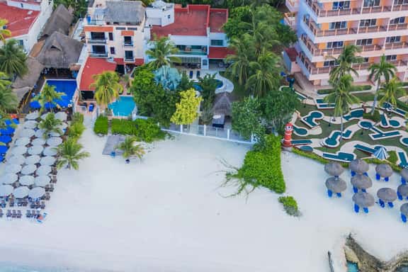 Casa Santa Pilar - Image 1