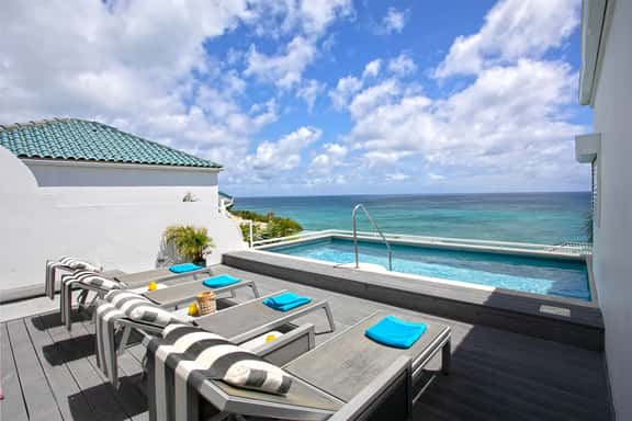 Condo Sea Esta 4BR - Image 1