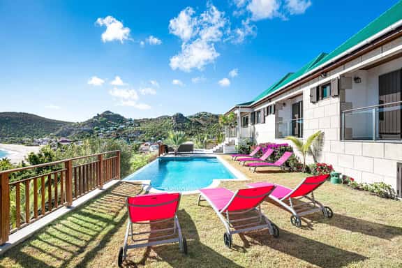 Villa Estrela 3BR - Image 1