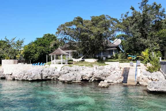Sea Haven 4BR - Image 1