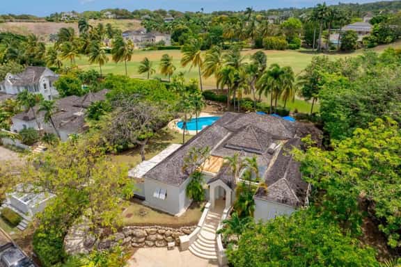 No Worries, 9 Coconut Grove - Image 1