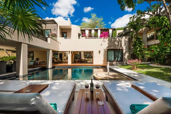 Quinta Clara 4BR - Image 1