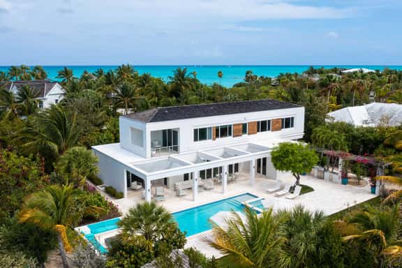 Turquoise Villa - Image 1