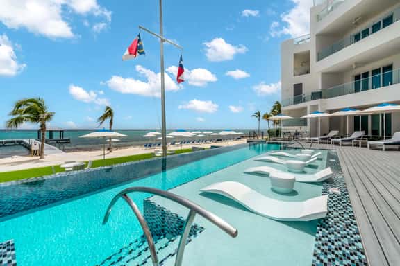 Club Suite-Rum Point - Image 1