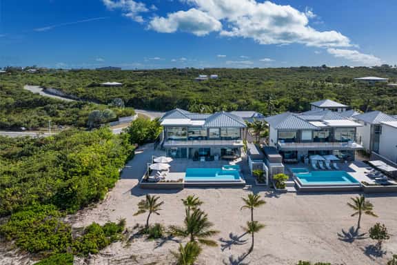 Bliss Villa Four - Image 1