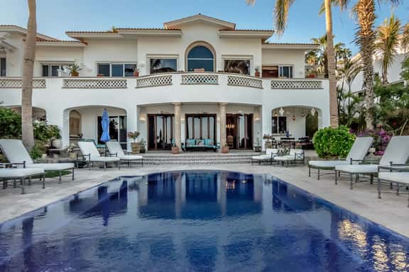 Villa Costa Dorada - Image 1