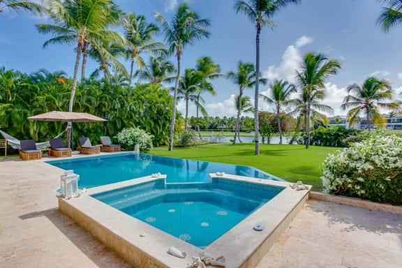 Villa Jaguey 10 - Image 1