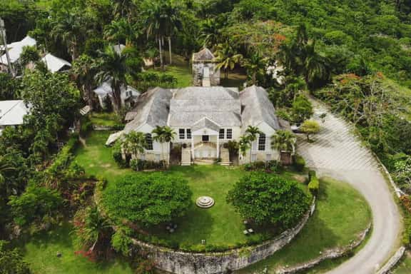Country House at Good Hope - Image 1