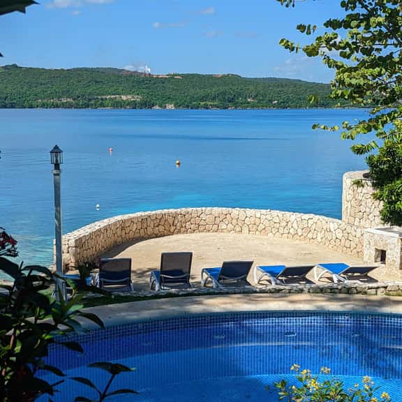 Sea Haven 3BR - Image 1