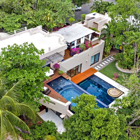 Quinta Clara 5BR - Image 1