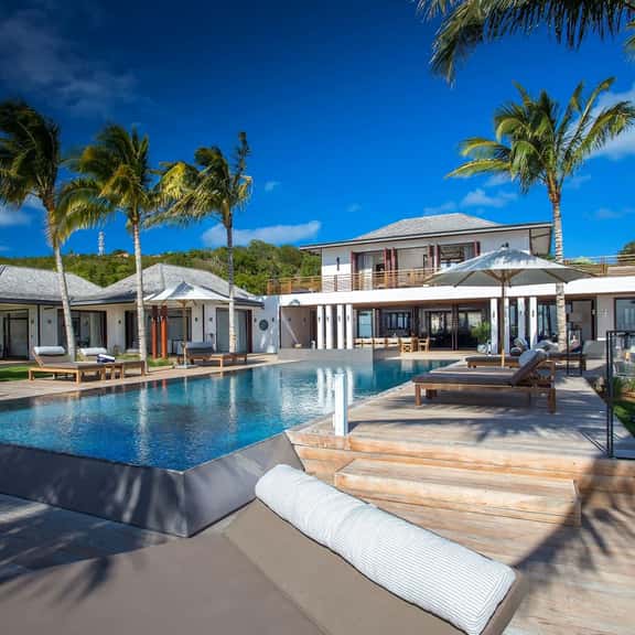 Villa Blanc Bleu 6BR - Image 1