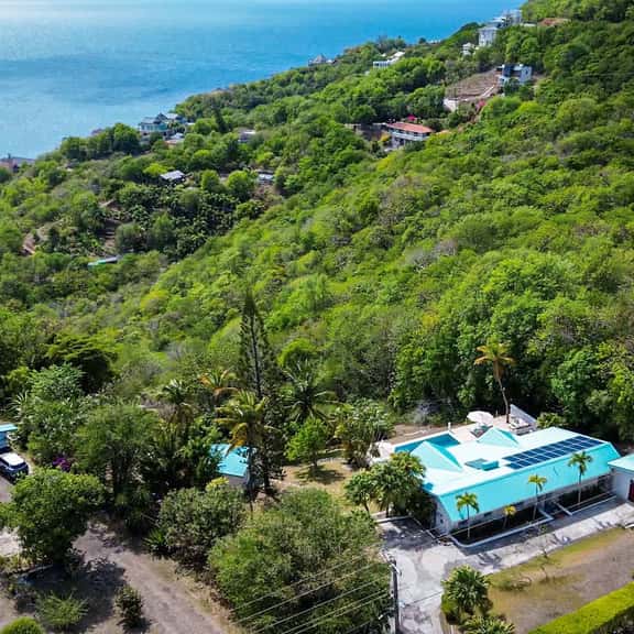 Villa La Mer 3BR - Image 1