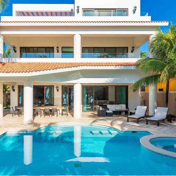 Villa Lol Beh - Image 1