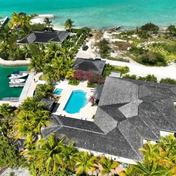Marina House - Image 1