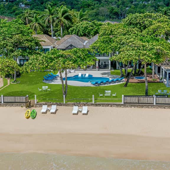 Malatai Beach 8BR - Image 1