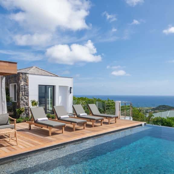 Scarlett 3BR - Image 1