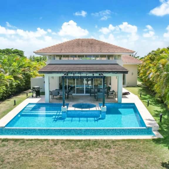 Buganvilla 388 - Image 1