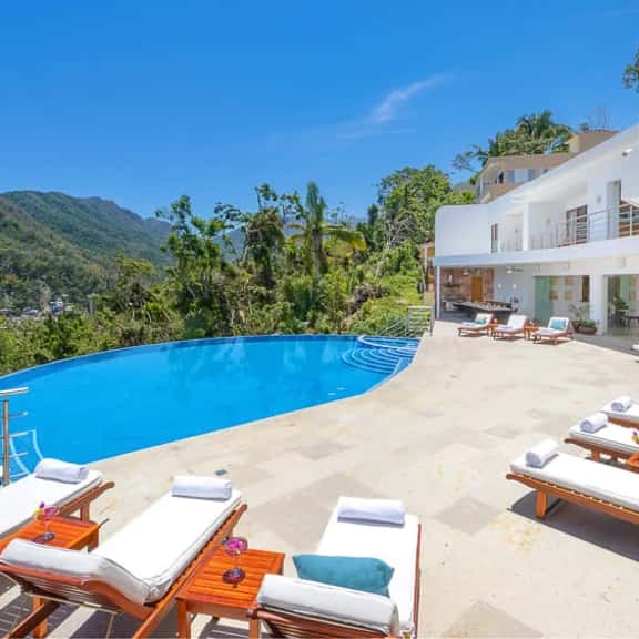 Villa Magnifico 7BR - Image 1