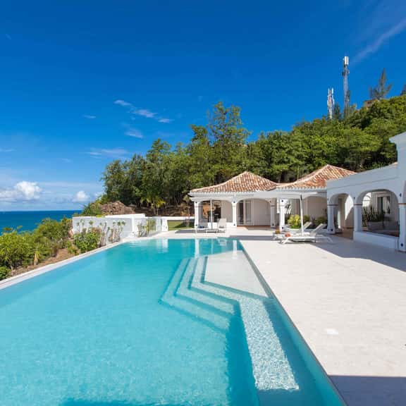 Villa Agama 5BR - Image 1