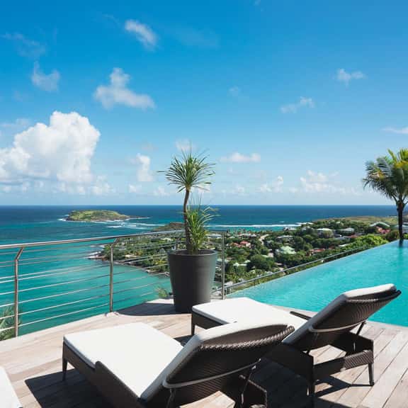 Mythique 4BR - Image 1